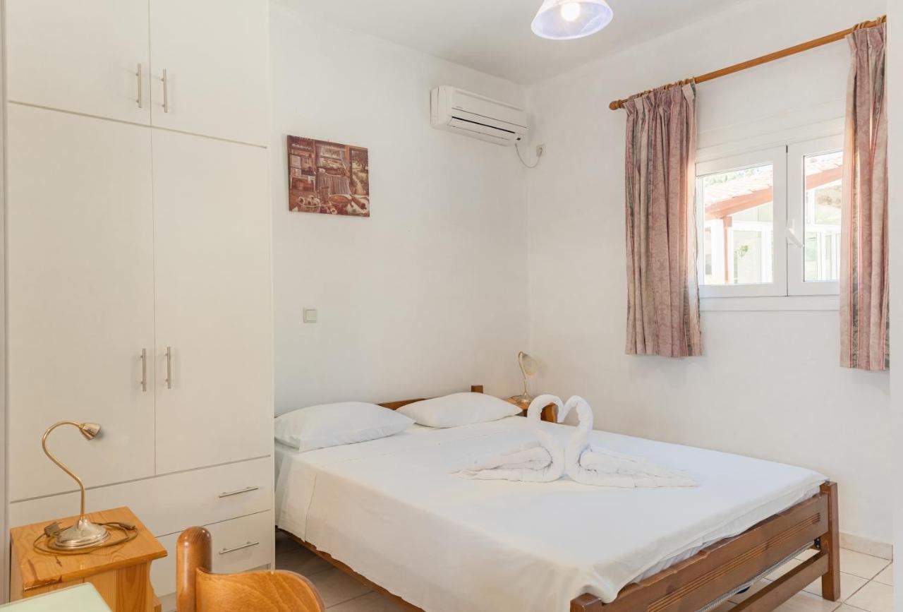 Amazona Apartments And Studios Spartia  Ngoại thất bức ảnh