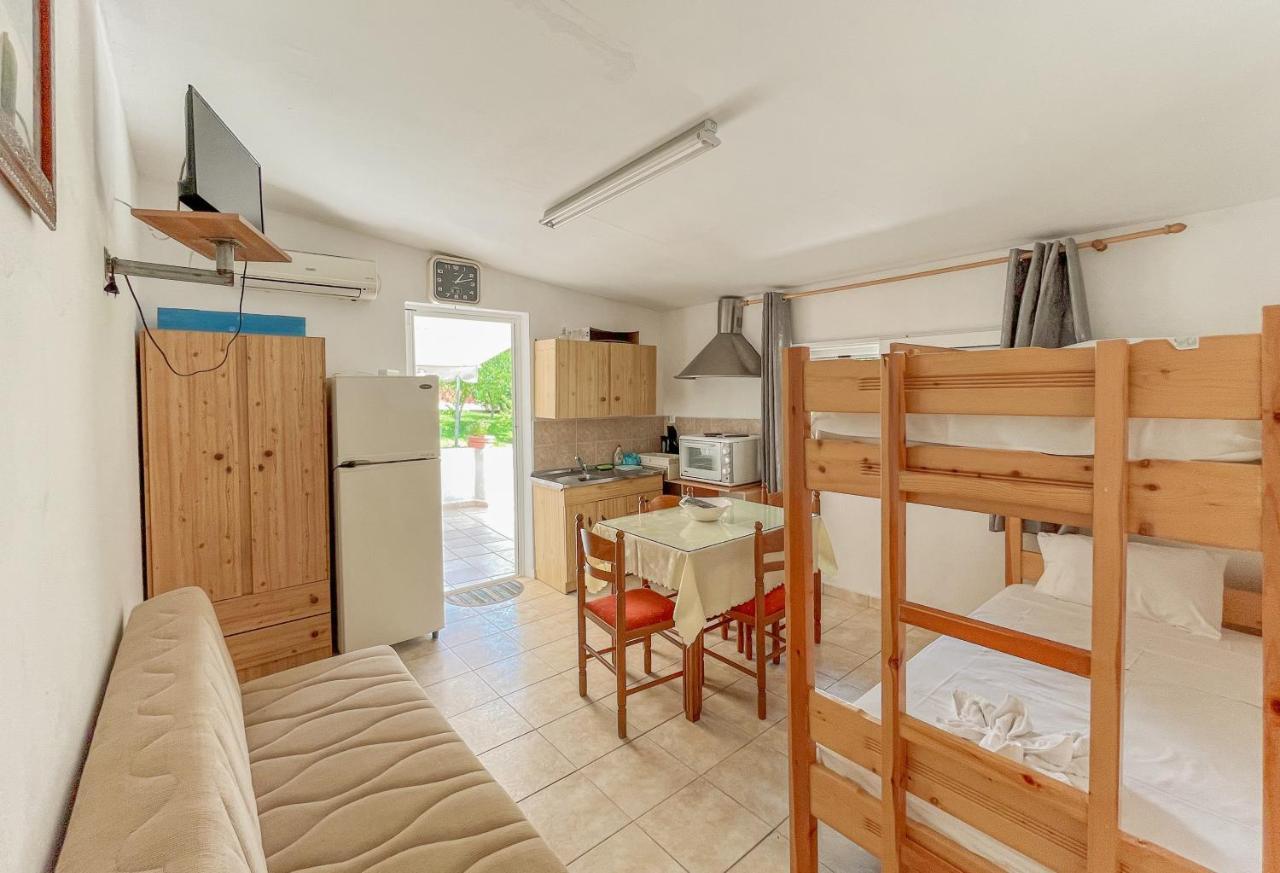 Amazona Apartments And Studios Spartia  Ngoại thất bức ảnh
